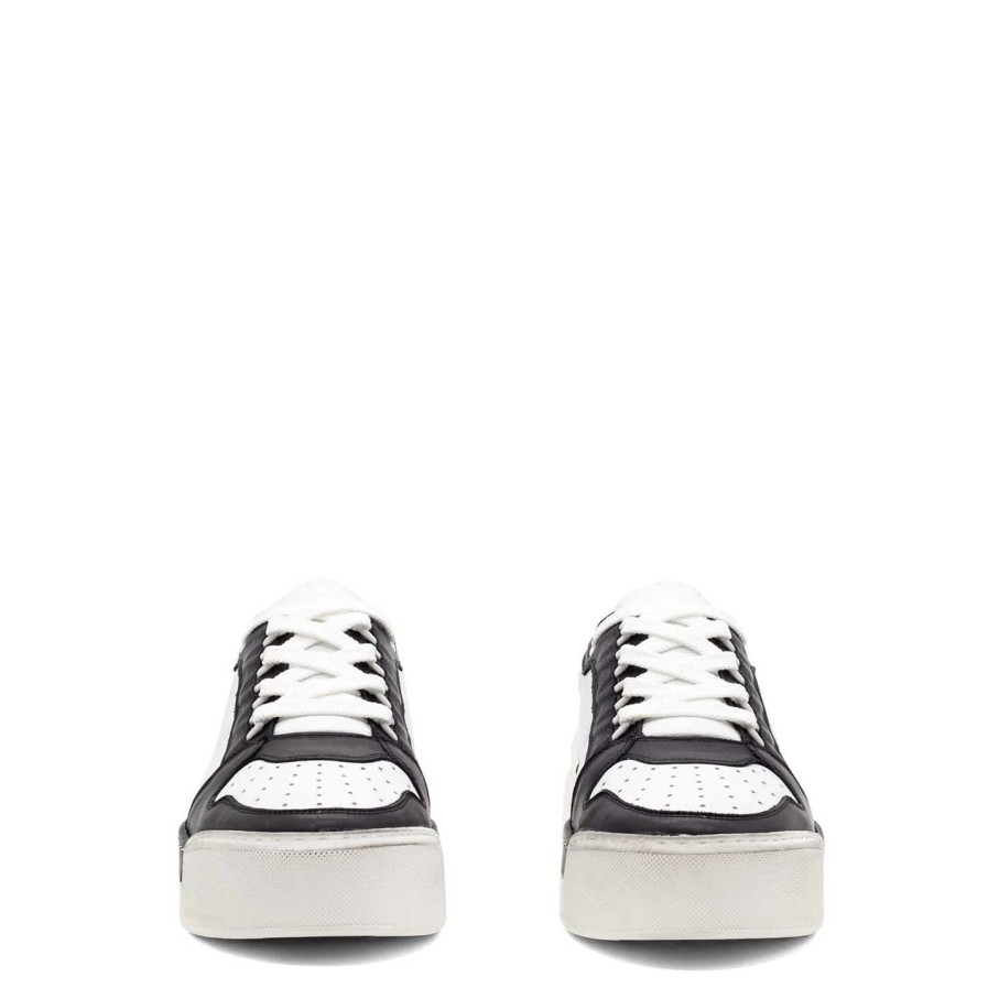 Men VIC MATIE | White/Black Low-Top Box-Sole Sneakers